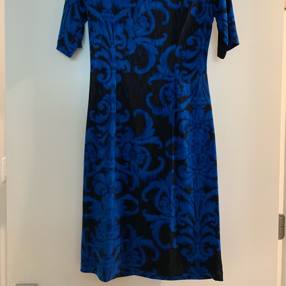 Dress - Picture 2 of 3